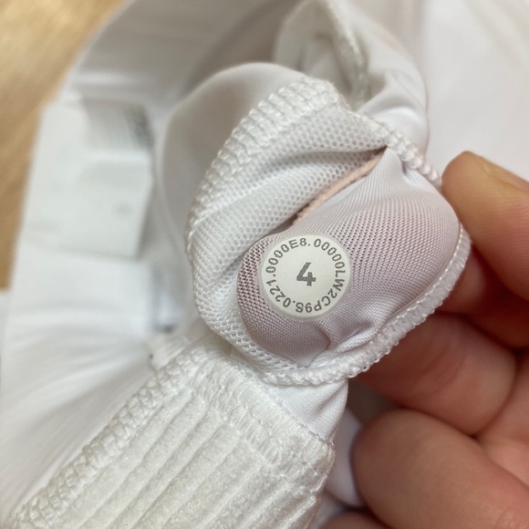 NWT Lululemon Strong Front Bra - Picture 5 of 7